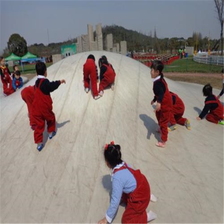 长安大型公园蹦蹦